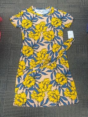 NWT LuLaRoe Marly Yellow Floral Dress Blue Leaves Sz M
